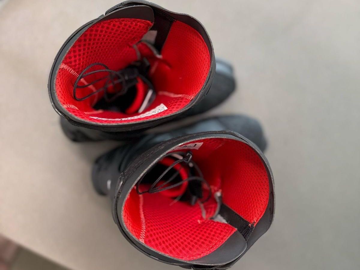 TCX Scarpe da uomo: TCX RT-Race Motorradstiefel – Usato da Bonaduz venduto da cfm_5s5j 3