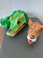 Antike Kasperlifiguren Handpuppen Set Krokodil und Hund 