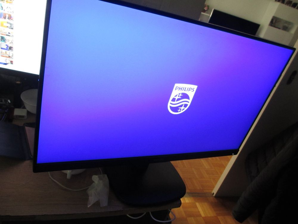 Monitor Philips 273V7Q ( 27 Zoll ) | Kaufen auf Ricardo