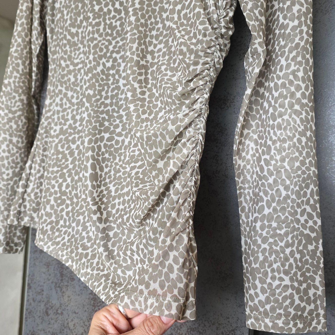 Gerry Weber Camicette: 🐸 GERRY WEBER BLUSE OBERTEIL PULLOVER NEUWERTIG – Nuovo (secondo la descrizione) da Môtier (Vully) venduto da Frogs 2
