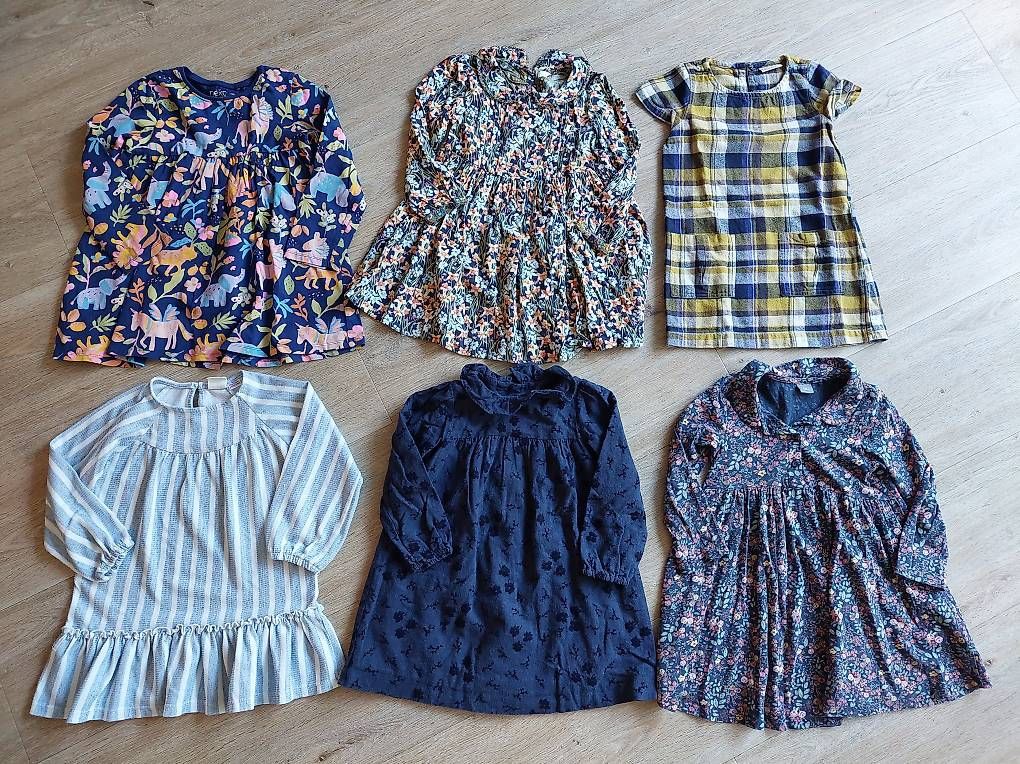 Kleiderpakete & -sets: Kleiderpaket Mädchen 104 Kleider Next & Zara – Gebraucht aus Zürich von Julia0123