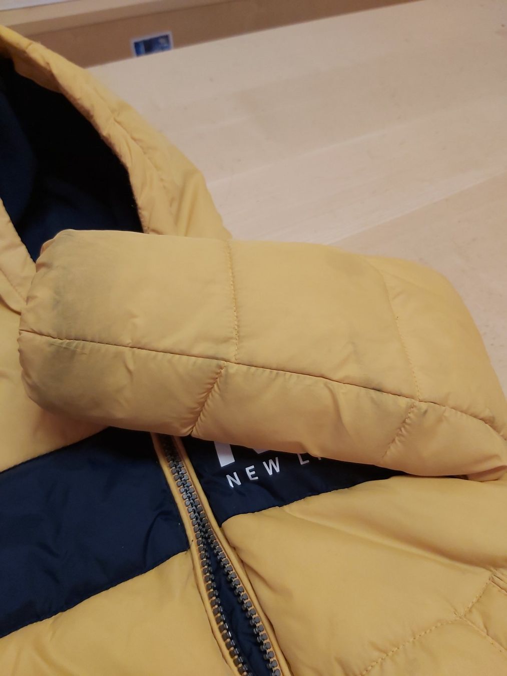 Giacche & Cappotti: Winterjacke gelb Gr.98 – Usato da Disentis/Mustér venduto da epa_862v 4