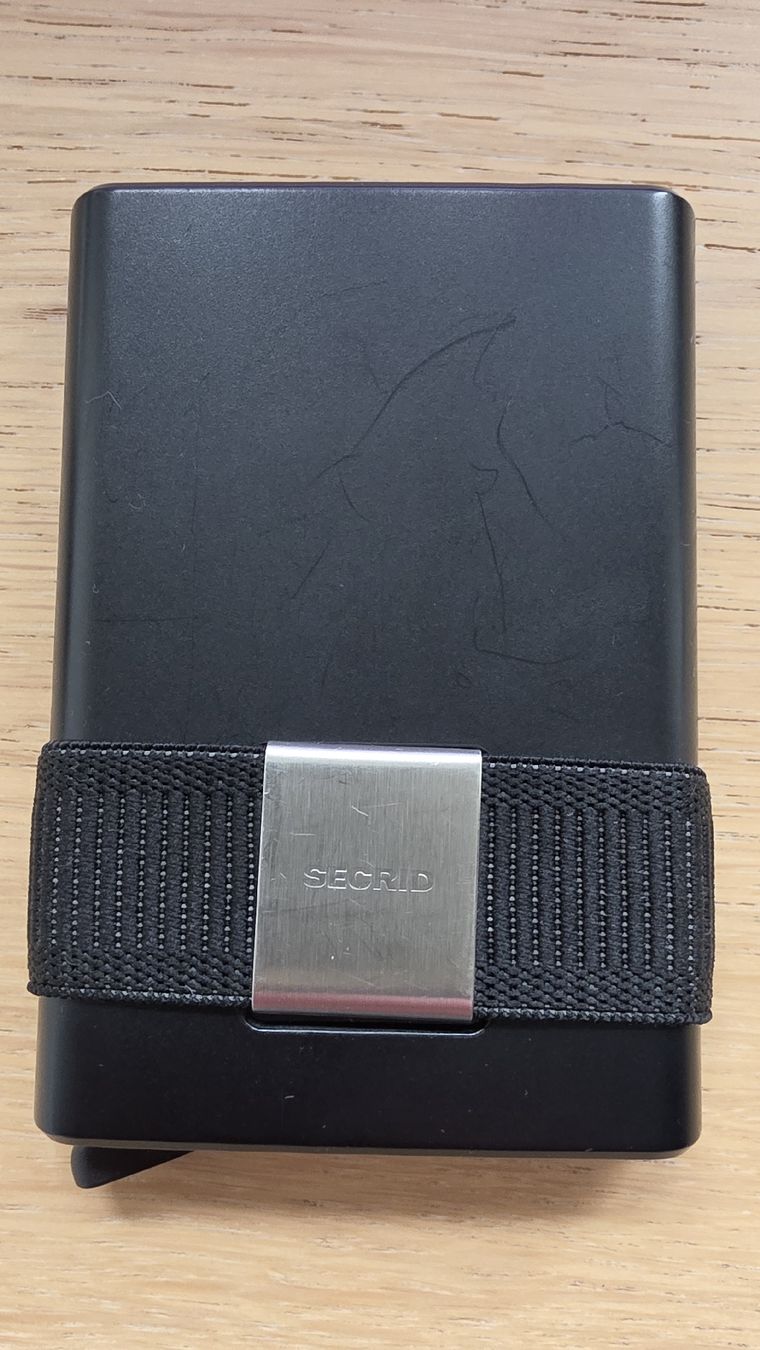Secrid Brieftaschen: Secrid Wallet (Orignal) – Gebraucht aus Schwerzenbach von Ojaeger