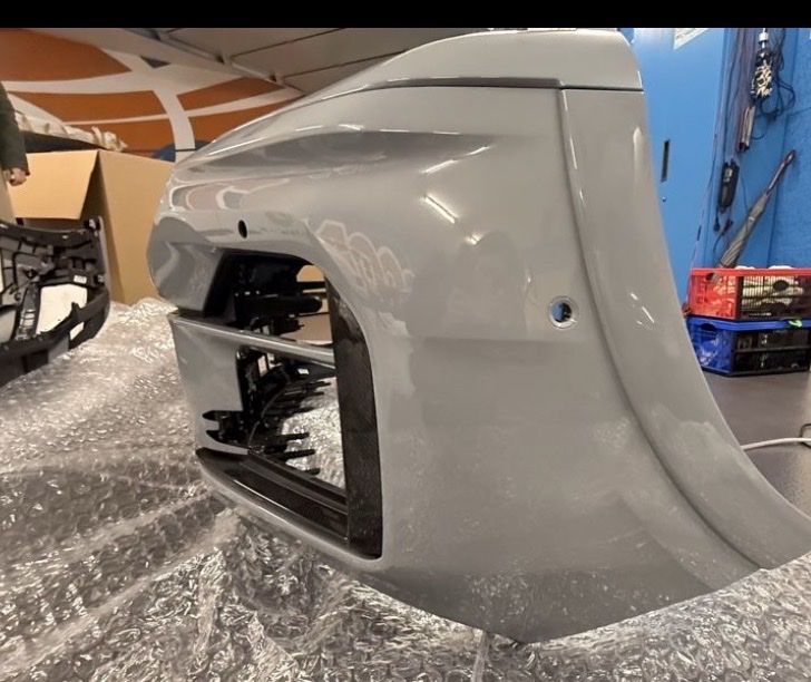 Tutti pezzi di ricambio auto: Komplette Anbauteile Cayenne Turbo E 3.2 2025 – Nuovo (secondo la descrizione) da Geroldswil venduto da LL_Autoteile 4