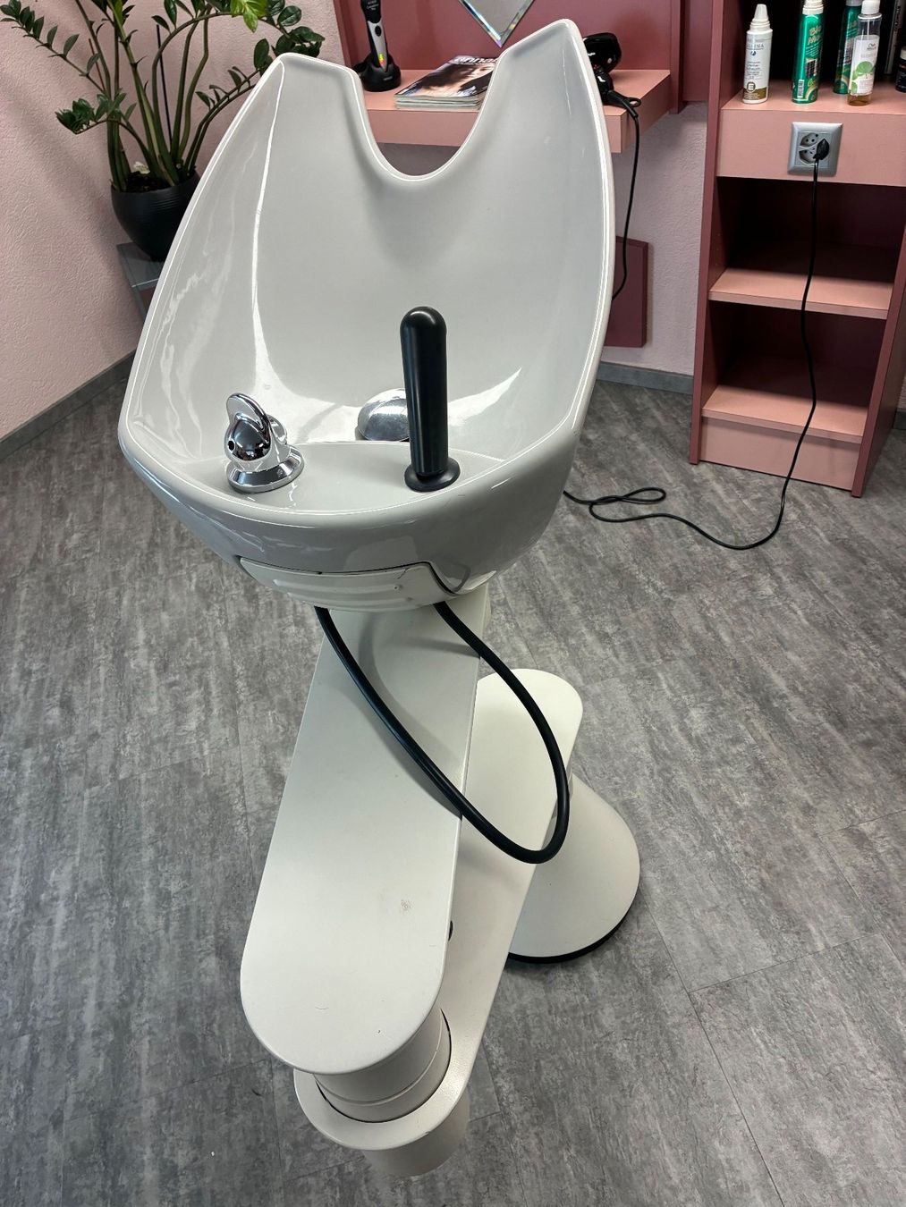 Spülbecken & Waschbecken: Coiffeur Waschbecken – Gebraucht aus Frick von sandra037
