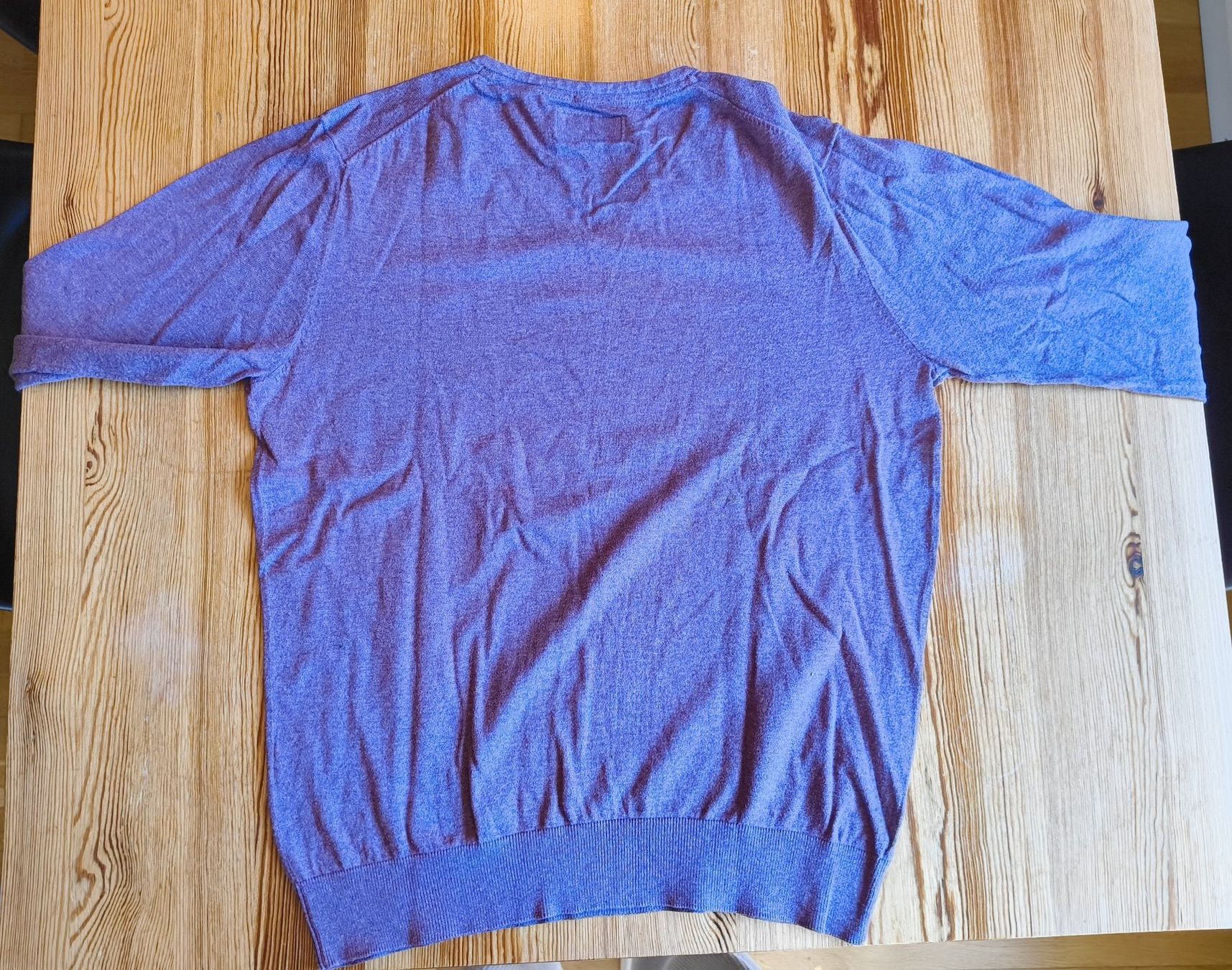 Maglioni & Felpe: Herren Pullover V-Ausschnitt – Usato da Zürich venduto da san_7jn8 1