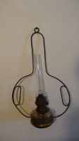 Lampe à pétrole  ancienne support fer fonctionnelle