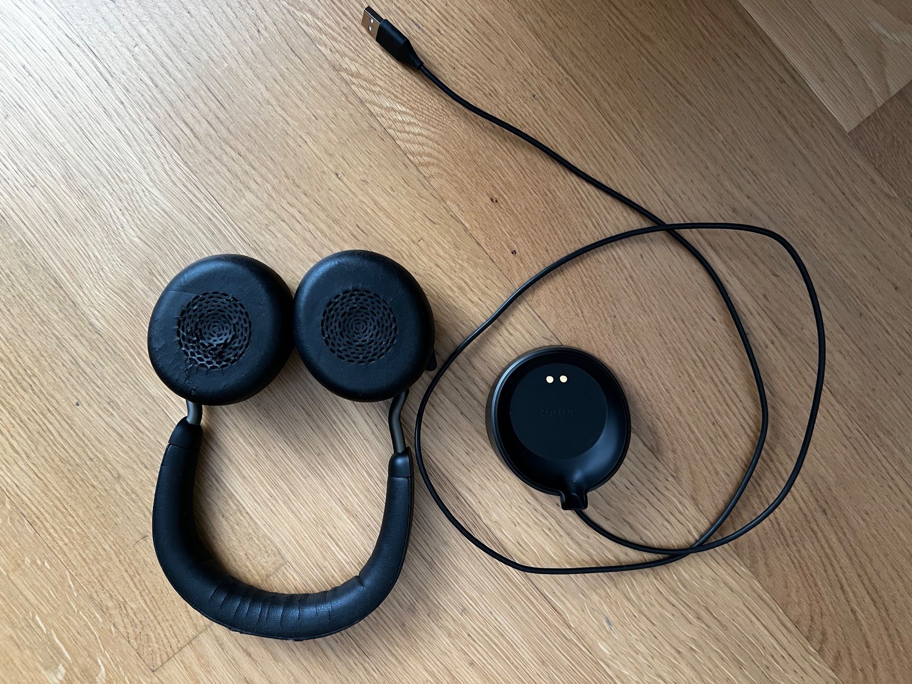 Jabra Cuffie: JABRA Evolve2 75 Headset + Docking (nur Bluetooth) – Usato da Döttingen venduto da Swissquisite