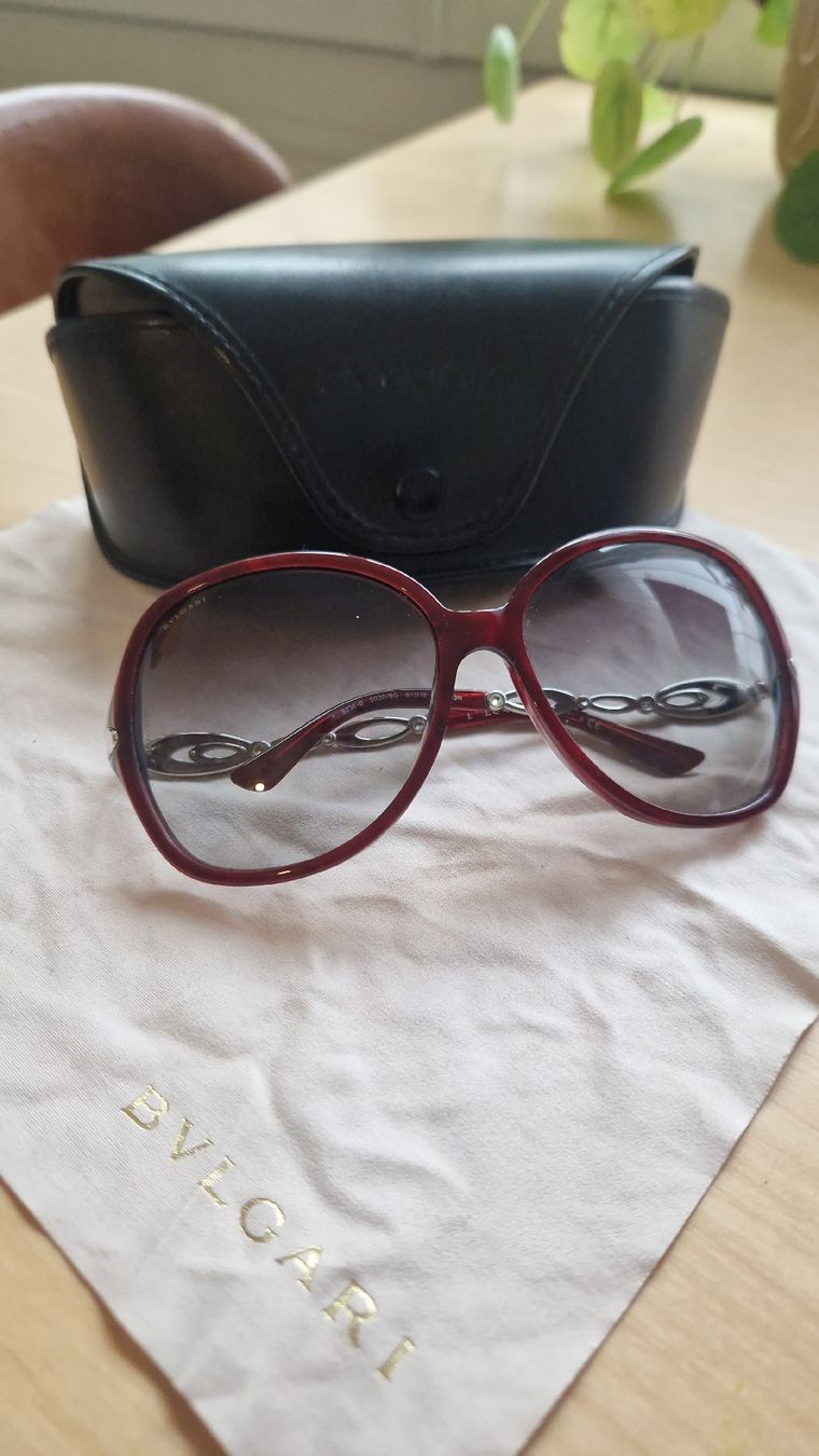 Occhiali & Lenti: Bvlgari Sunglasses – Usato da Zürich venduto da MarianaMoore