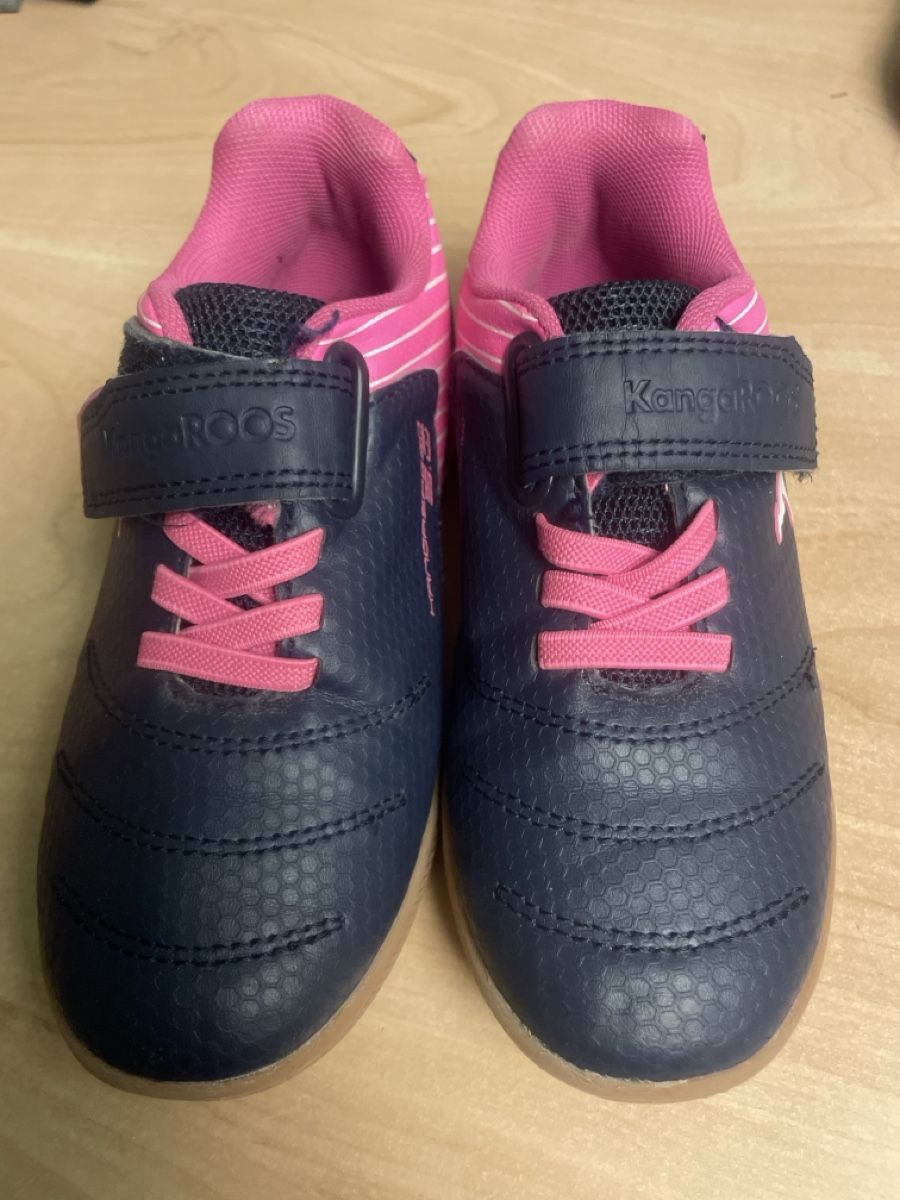 Schuhe für Mädchen: Kangaroo Turnschuhe Gr.28 Mädchen, Top Zustand – Neu (gemäss Beschreibung) aus Obergerlafingen von cabo4 1