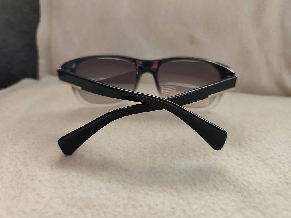 Prada Brillen & Gläser: Prada SPR29N Sonnenbrille – Gebraucht aus Oberkulm von FairTreasures 4