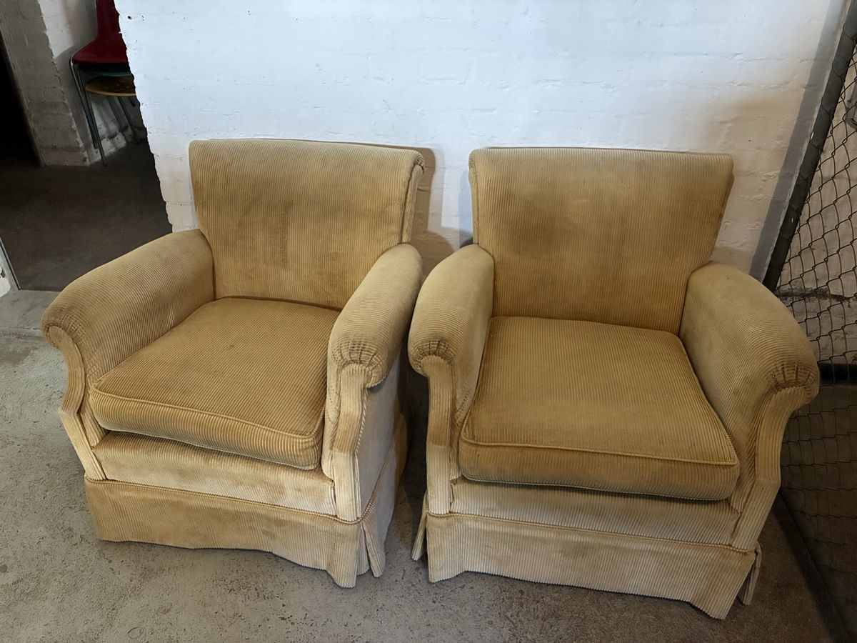 Poltrone: 2 Sessel – Usato da Zürich venduto da TTT04 1