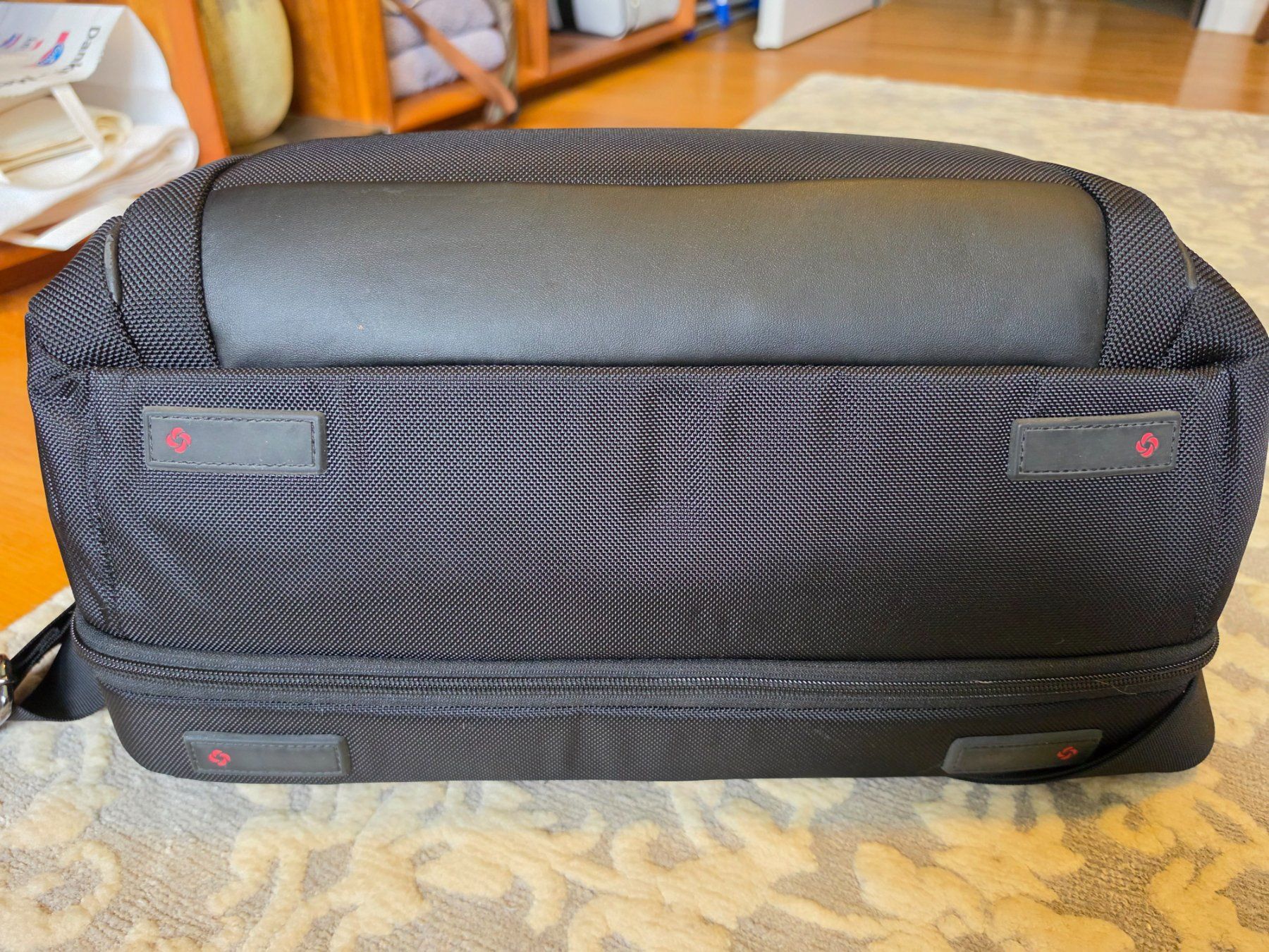 Samsonite Taschen: Samsonite Notebooktasche 15.6" Pro-DLX 5 – Gebraucht aus Wald AR von Gissgigi 4
