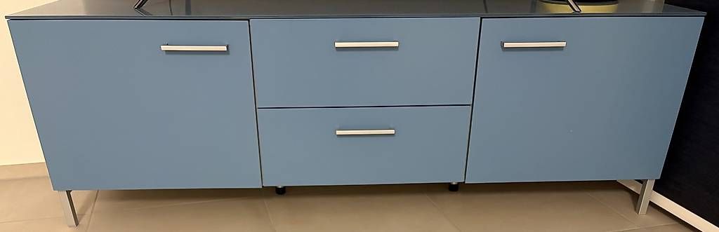 Kommoden: Sideboard  mit Glasplatte – Gebraucht aus Biel-Benken von Niera 2