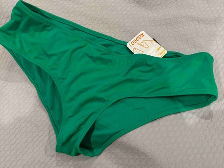 Grüne Bikinihose von Rodeo Gr. 44 - Neu mit Etikett!