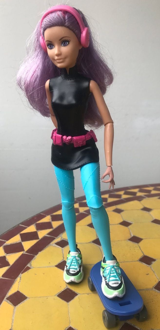 Puppen: OOAK 2015 Skateboarder Barbie – Gebraucht aus Onex von johnca
