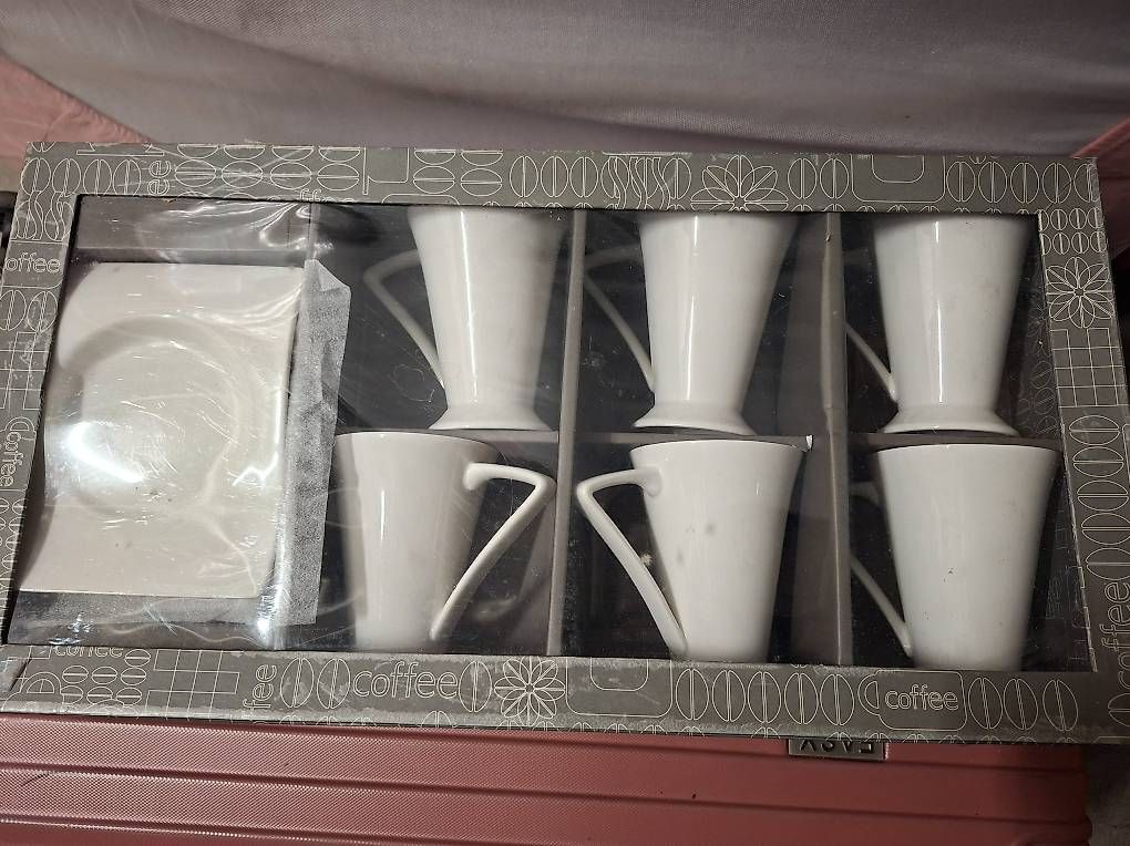 Tassen: Set Tee oder Kaffee/Cappuccino Tassen 6x – Gebraucht aus Bischofszell von Edy-85