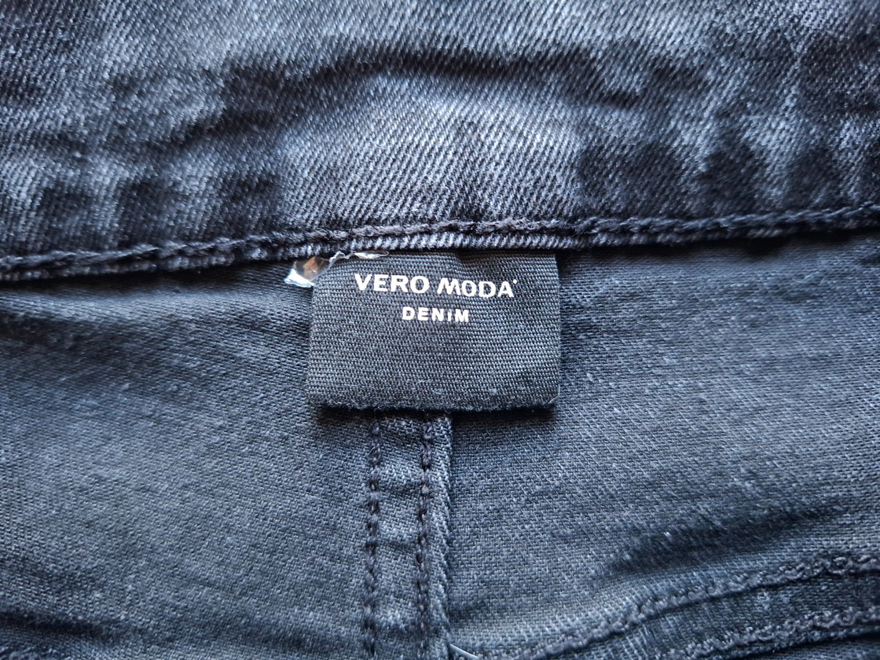 Vero Moda Gonne: Jeansrock Vero Moda Grösse 36 – Usato da Thun venduto da Justin8 2