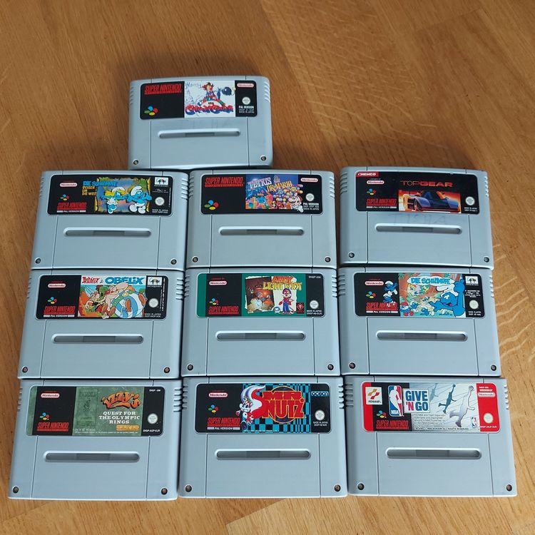 Nintendo Giochi: 10 Super Nintendo SNES Spiele – Usato da Aarau venduto da Kaesekuchen2000