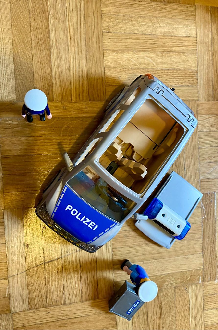 Playmobil Spielzeuge: playmobil polizeiauto 6873 – Neu und originalverpackt aus Lachen SZ von  5