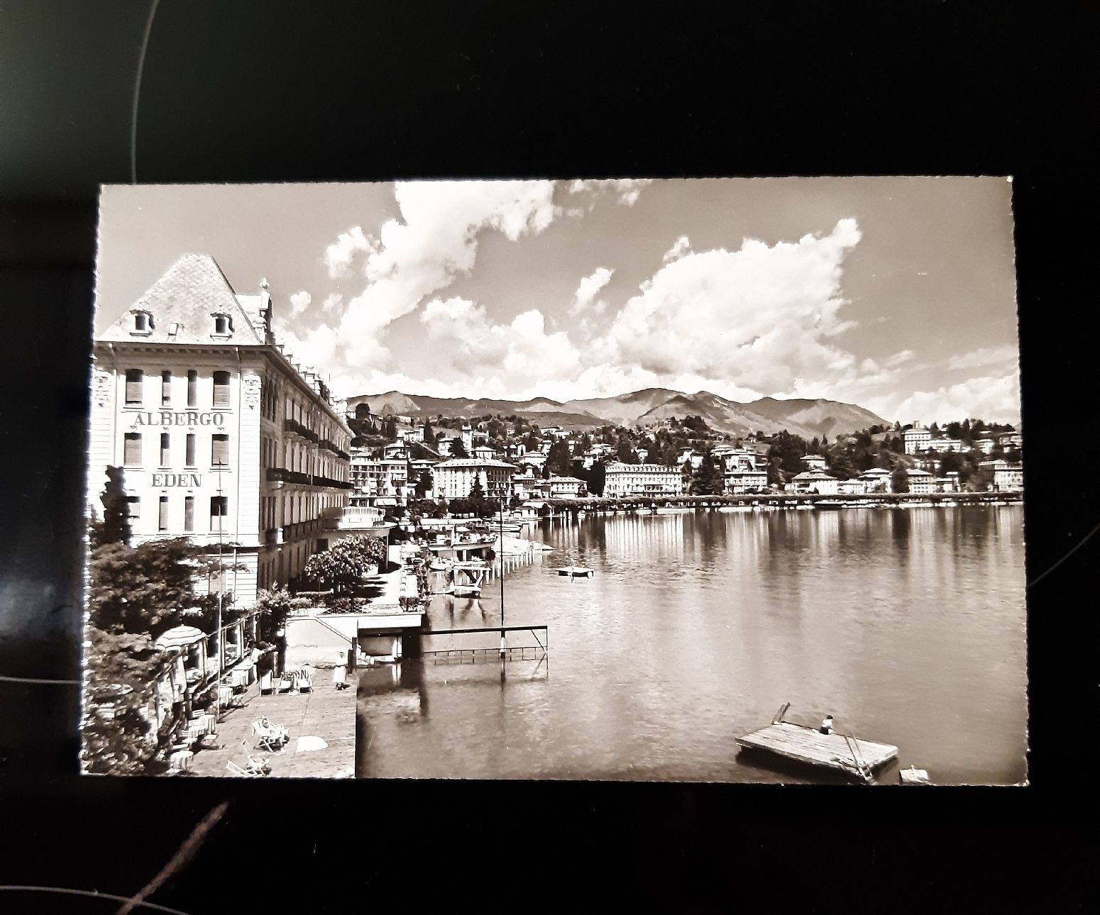 Cartoline postali: Alte Ansichtskarte Lugano Hotel Albergo Eden – Nuovo (secondo la descrizione) da Zollikofen venduto da Holidaymaker