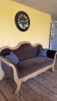 Antikes Sofa Holz brauner Bezug guter Zustand