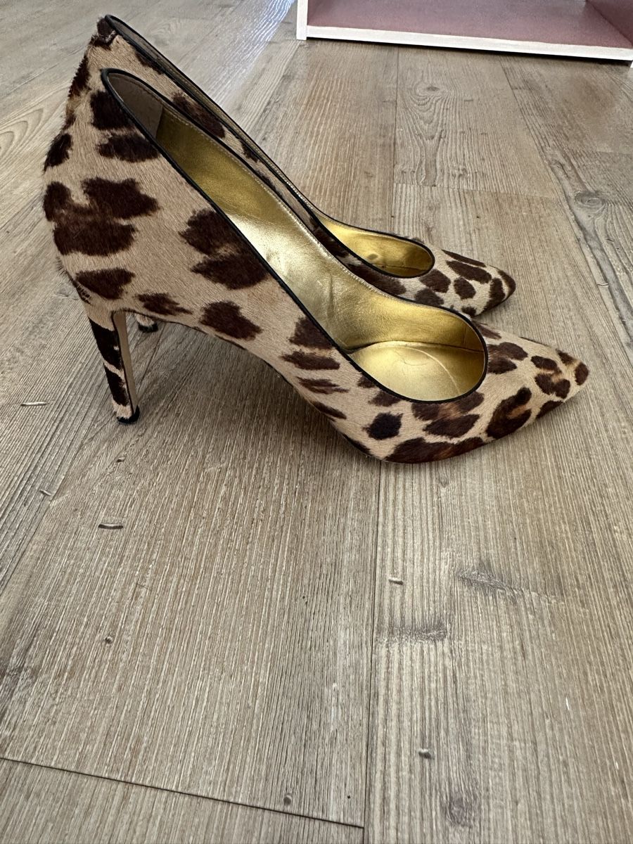 Damenschuhe: High Heels mit Leoparden Muster – Gebraucht aus Bassersdorf von cel_2n7l