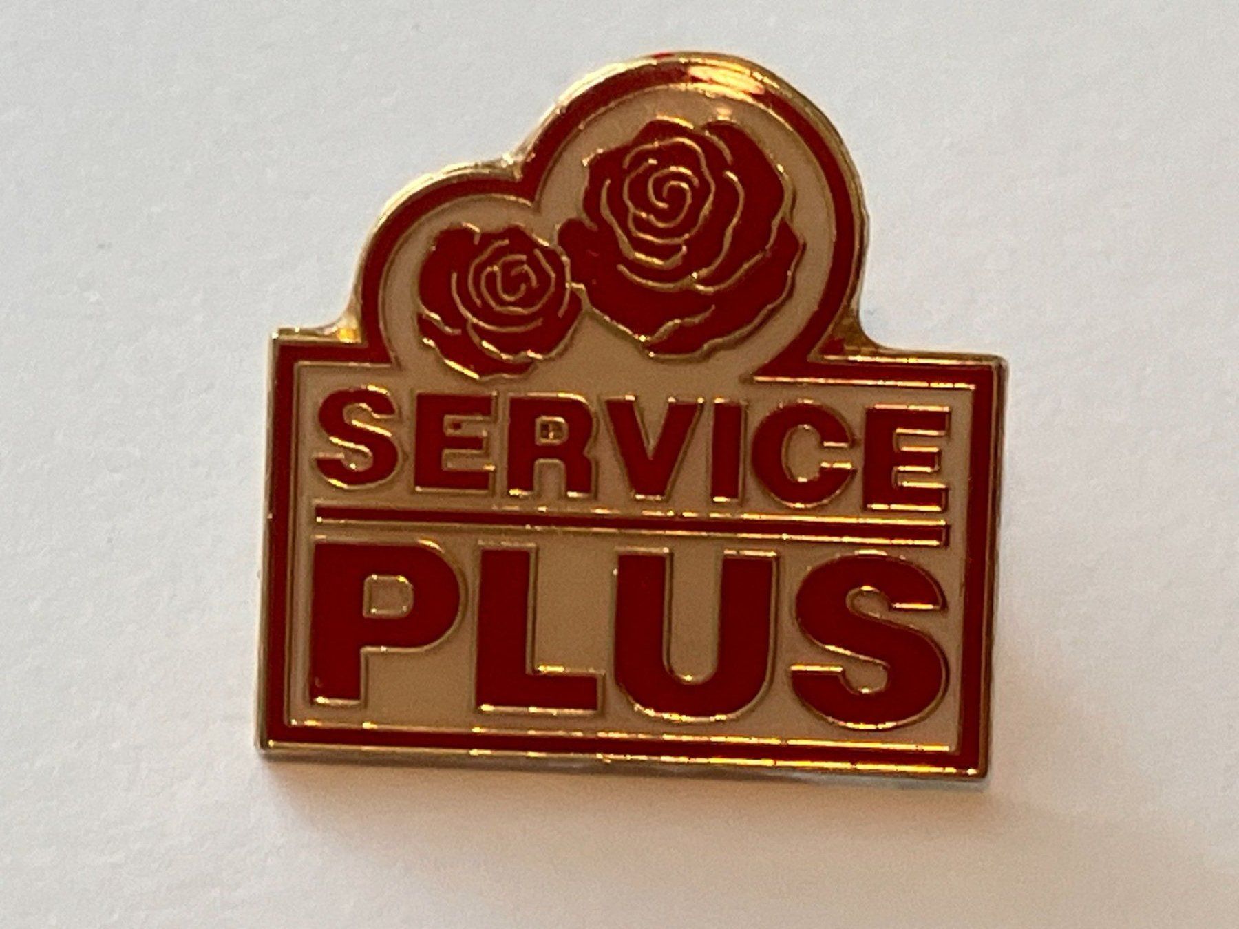 Placchette & Badge: 1 Pin Service Plus – Usato da Basel venduto da djwwpp