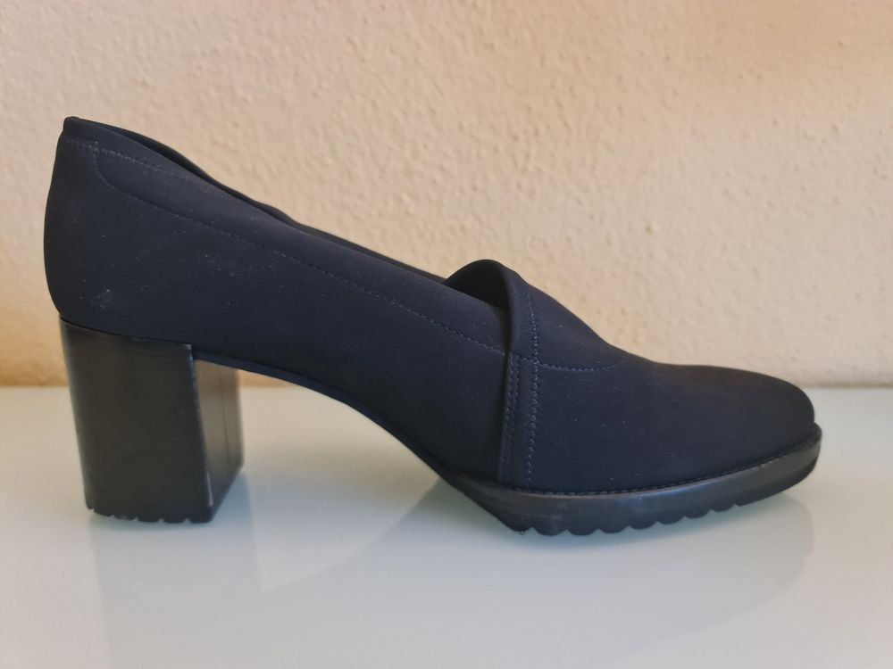 Scarpe da donna: Schwarze Stiefeletten, Herbstschuhe, Grösse 40 – Nuovo (secondo la descrizione) da Würenlos venduto da mbe_6c7v 2