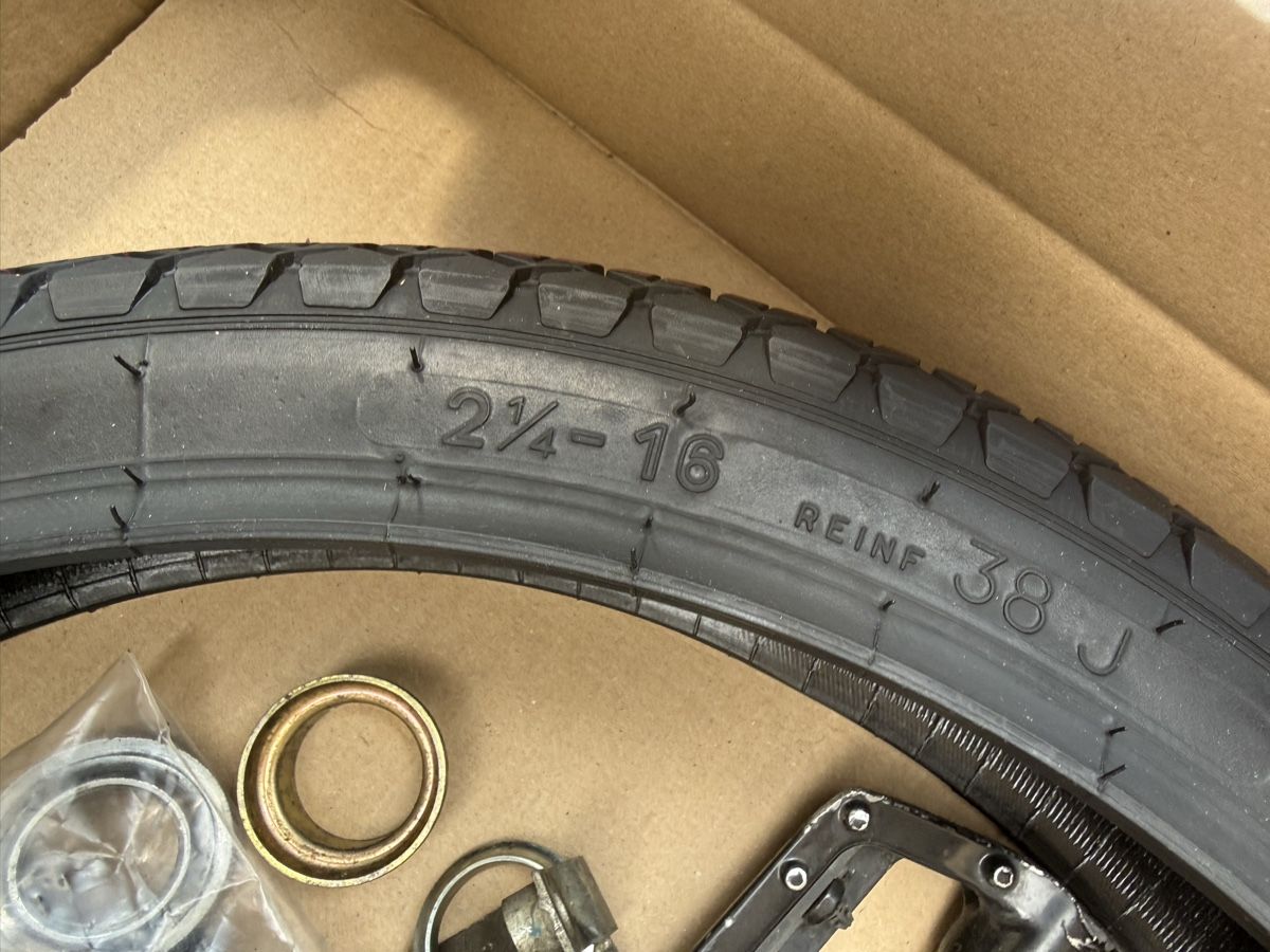 Puch Pièces pour mobylette: Puch maxi lot de pièces – D'occasion à Valeyres-sous-Rances par gegg 6