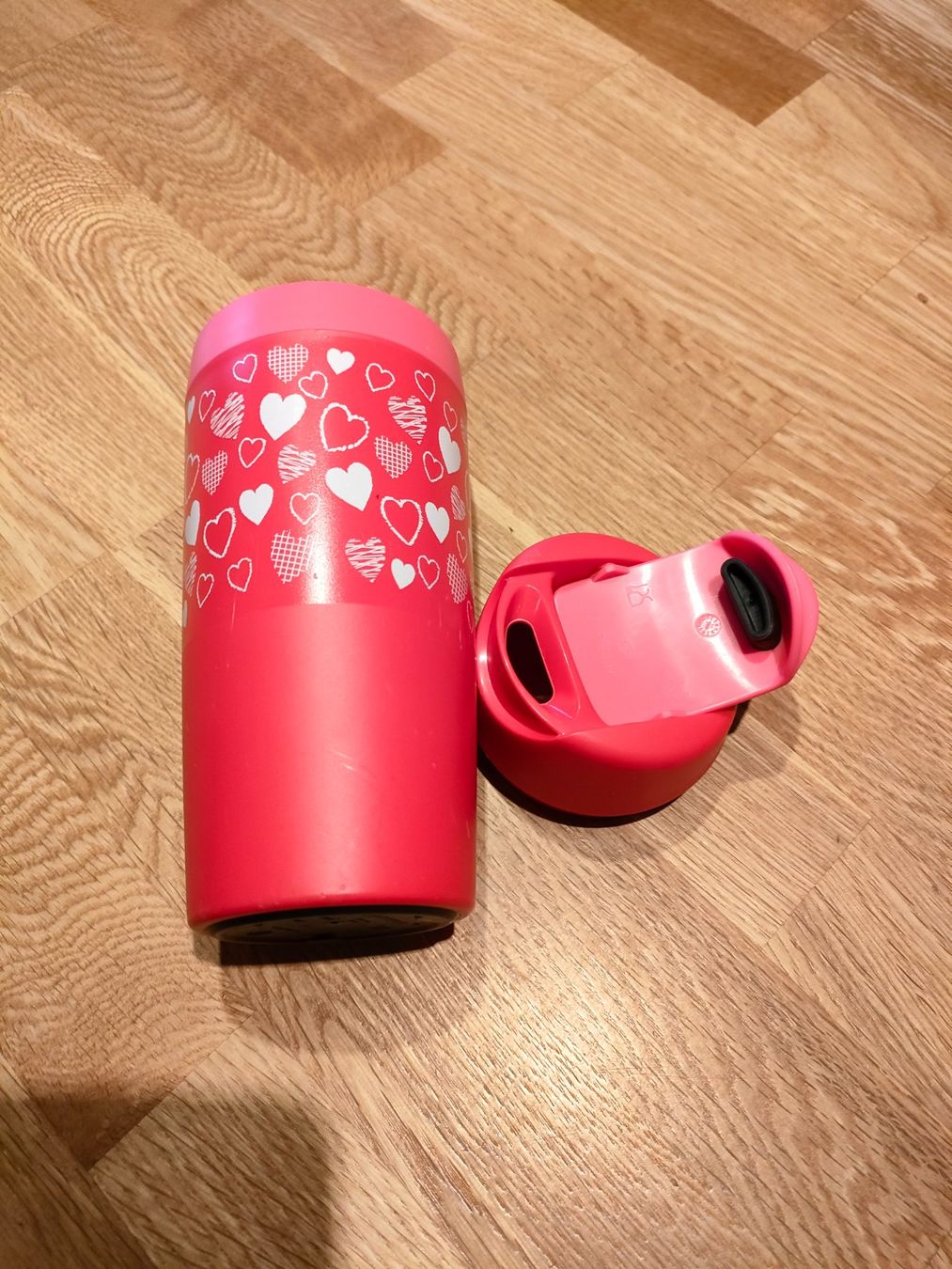 Tupperware Contenitori & Simili: Tupperware Thermobecher – Usato da Scheunen venduto da klare2 1