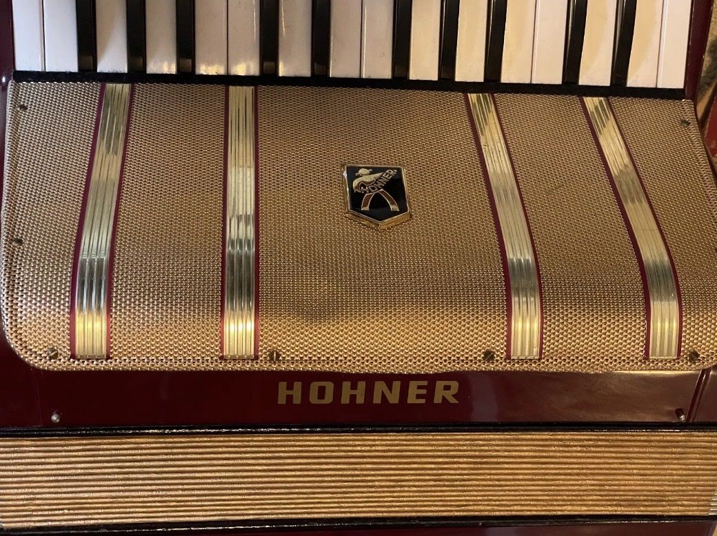 Hohner Musikinstrumente: Akkordeon Hohner Starlet 40 – Gebraucht aus Zürich von sampions 4