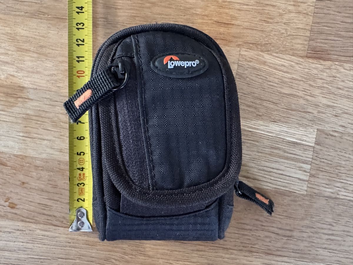 Lowepro Borse: Lowepro Kameratasche klein – Usato da Rüschlikon venduto da Euskadi01 3