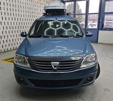 Dacia Logan Kombi Dachbox manuell 5-türig guter Zustand