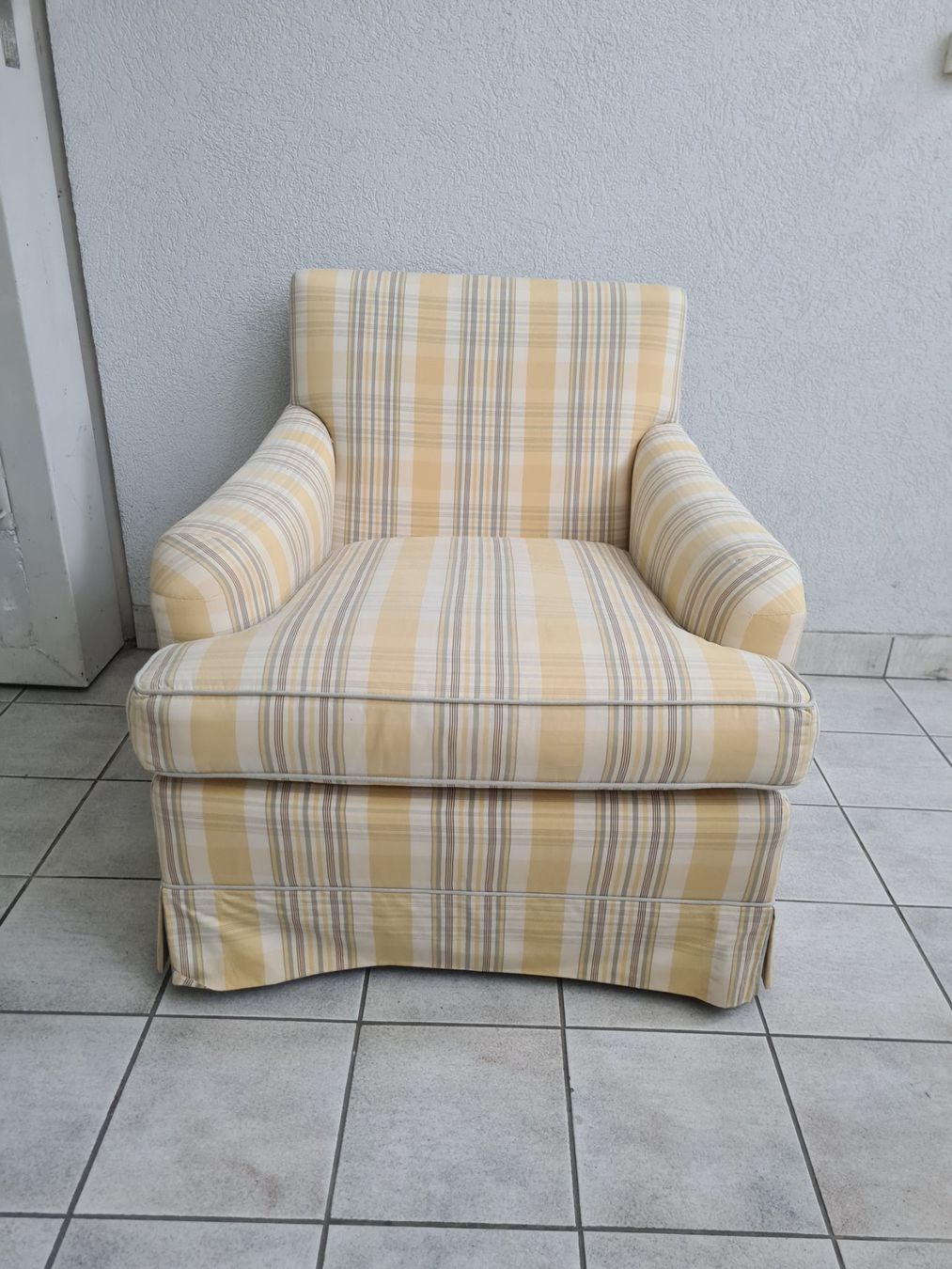 Poltrone: Fauteuil – Usato da Monthey venduto da 187-zeroo 7