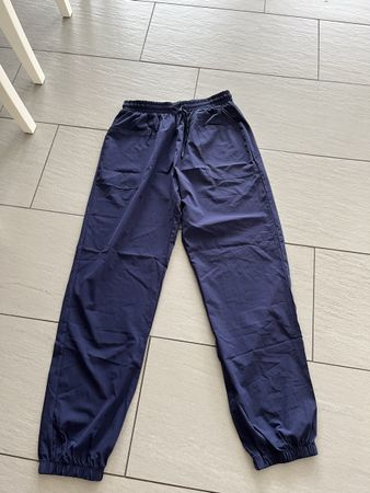 Sporthose lila Gr. L