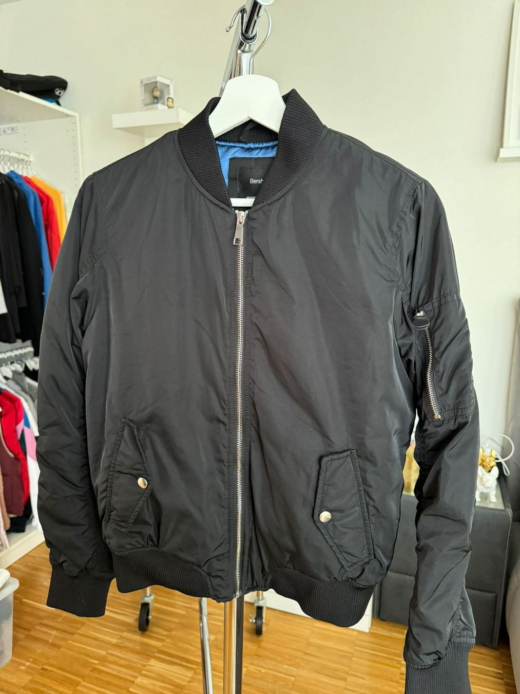 Bershka Jacken: Jacke Gr. M – Gebraucht aus Wald ZH von evelyne.street