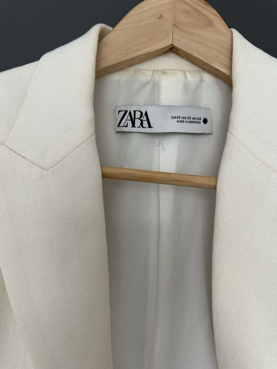 Zara Jacken: Zara Blazer aus Leinen – Gebraucht aus Horn von iva_gc6d 3