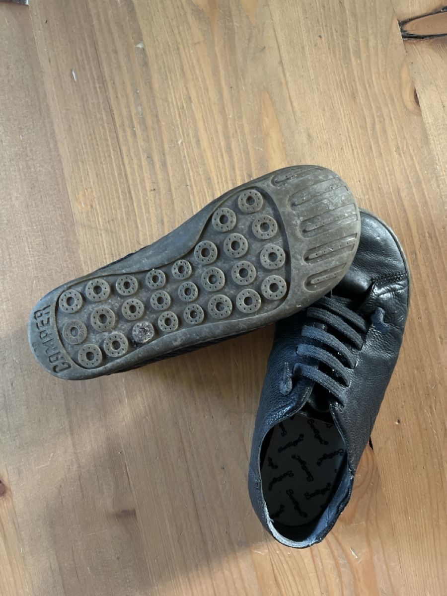 Camper Damenschuhe: Schuhe Camper schwarz Grösse 39 – Gebraucht aus Emmen von Sabinezundel 1