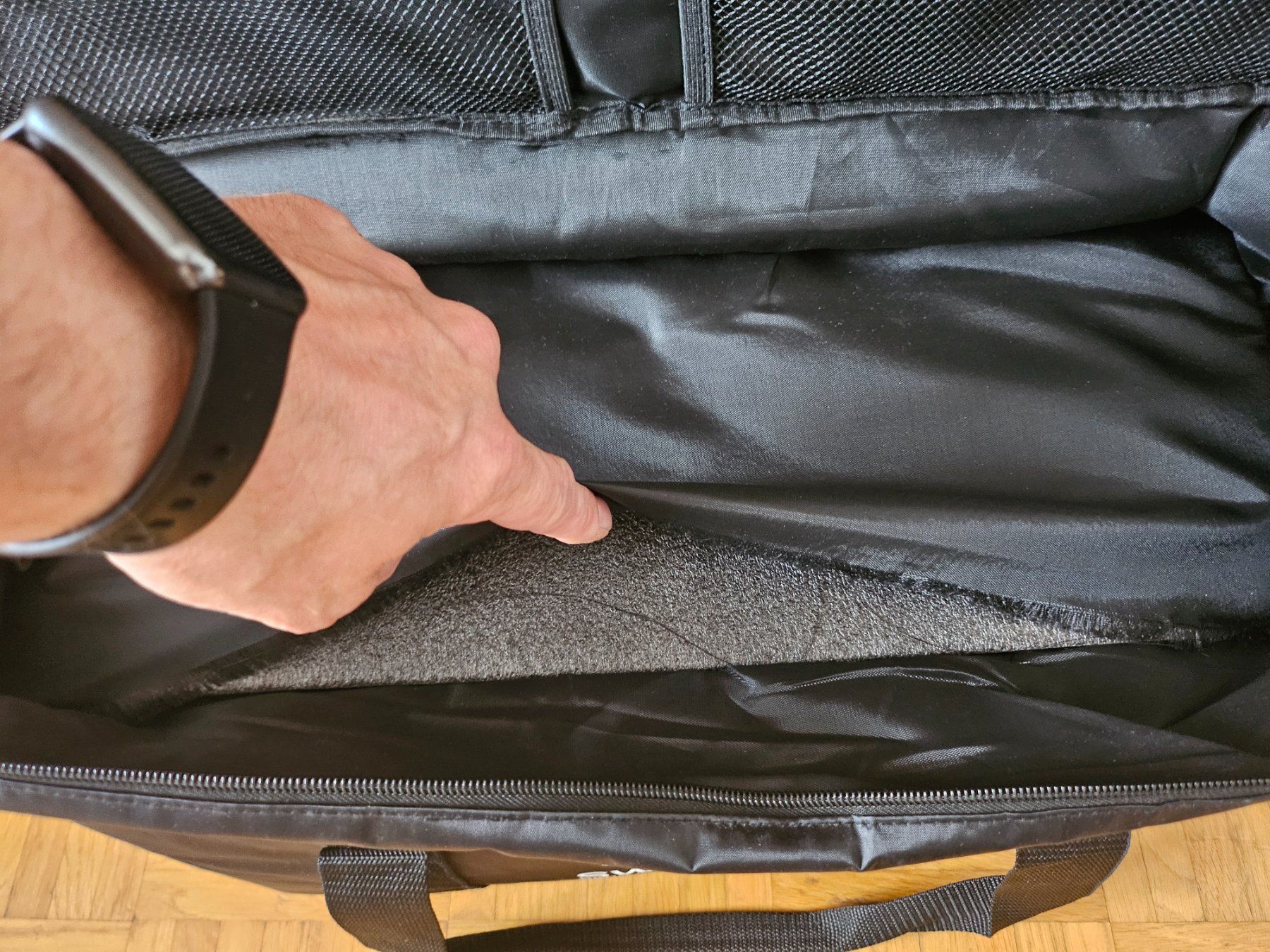 Taschen: Diverse Swissvax Taschen – Gebraucht aus Landquart von Spirit6 2