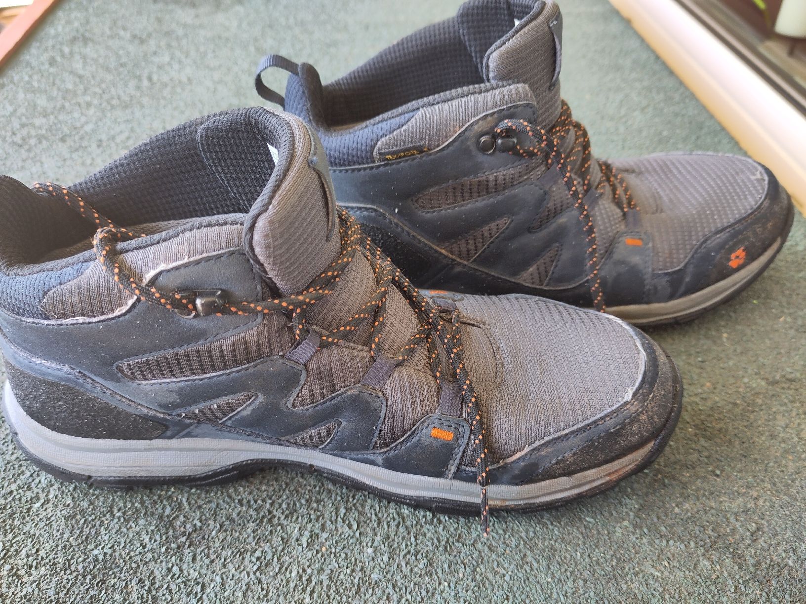 Jack Wolfskin Scarpe da uomo: Jack Wolfskin Hiking Boots, EU 39, Used – Usato da Riehen venduto da 2243 1