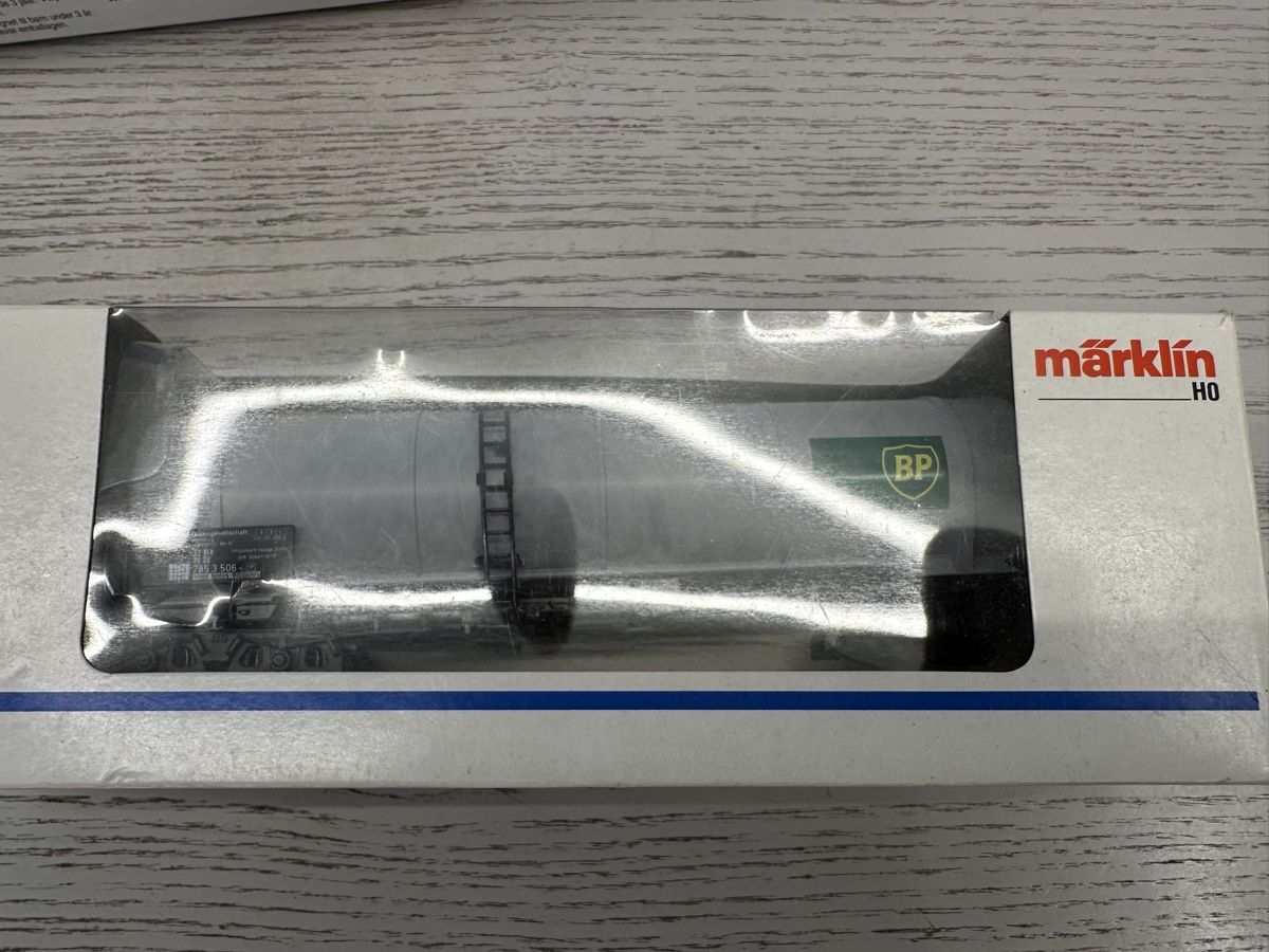 Märklin Modellini di ferrovie: Märklin 4758 BP Kesselwagen – Usato da Lupsingen venduto da New-Haven
