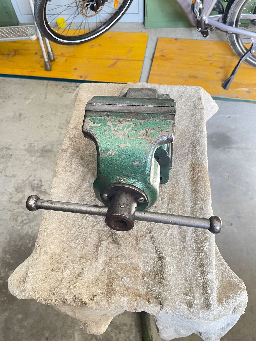 Gressel Alle Werkzeuge: Schraubstock Gressel 125mm Breite – Gebraucht aus Herbetswil von adobe326