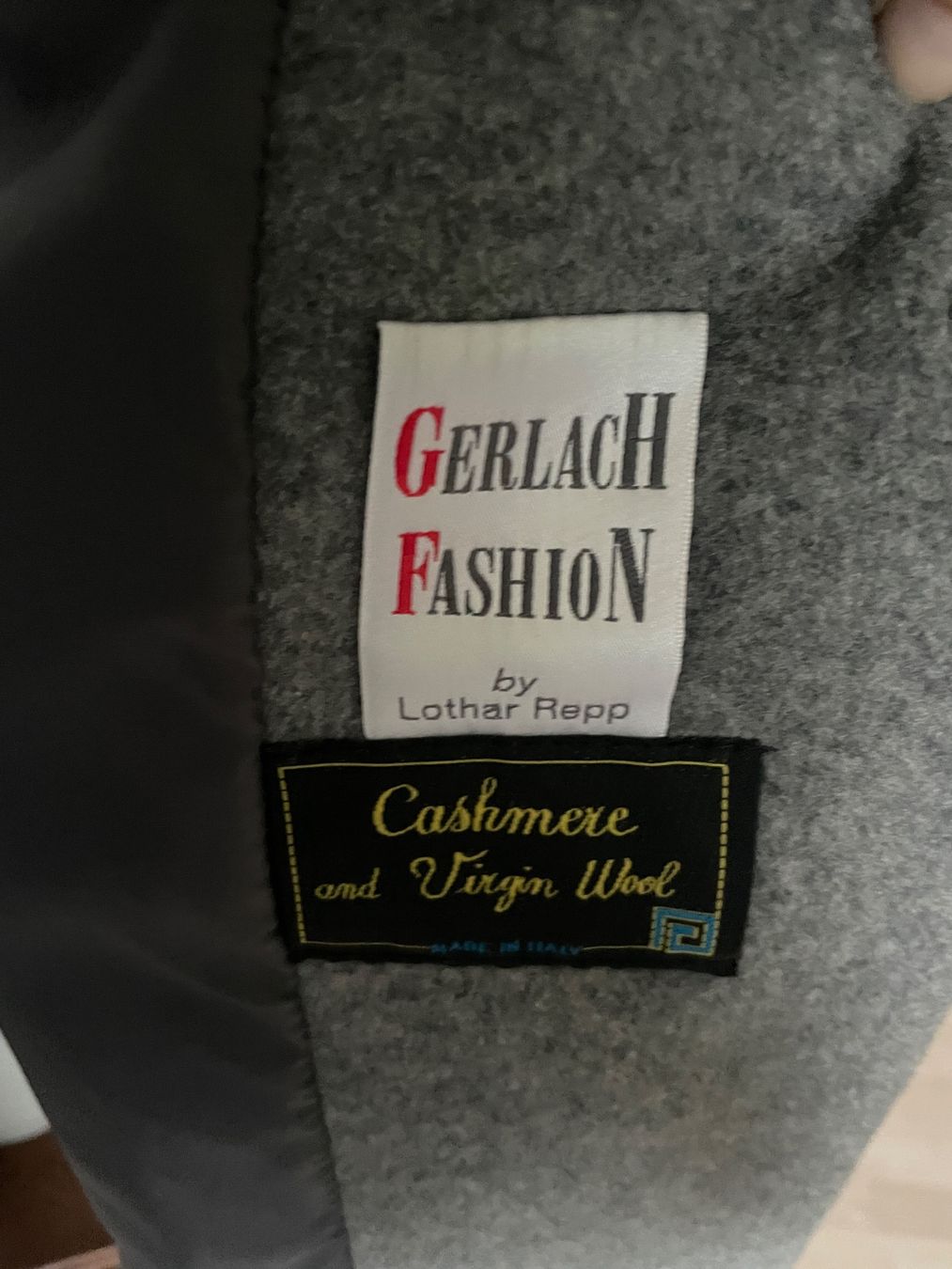 Cappotti: grauer Mantel Damen Gr 38 – Usato da Volketswil venduto da n_r_5gdf 3