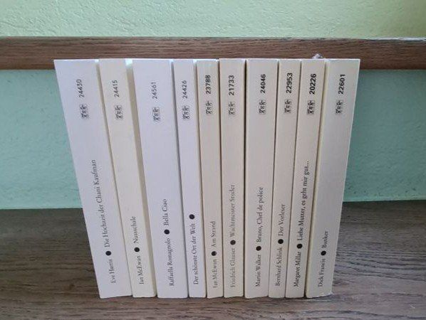 Libri: Diogenes - 9 + 1 Bücher Top Zustand – Usato da Wettingen venduto da Mahariko 1