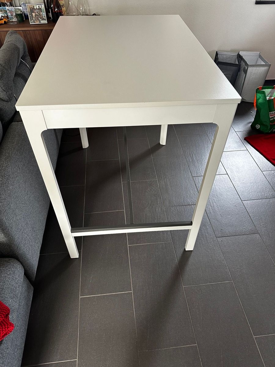 Ikea Tavoli: Ikea Bar Tisch – Usato da Bertschikon Gossau venduto da AKon 2