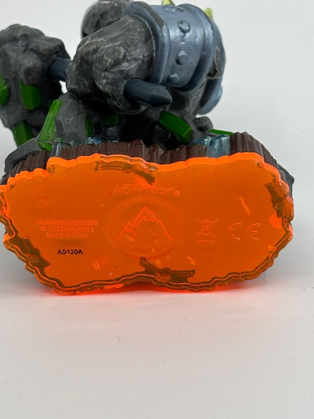 Statuette: Skylanders Figur Crusher – Usato da Herisau venduto da Seyashop1 2