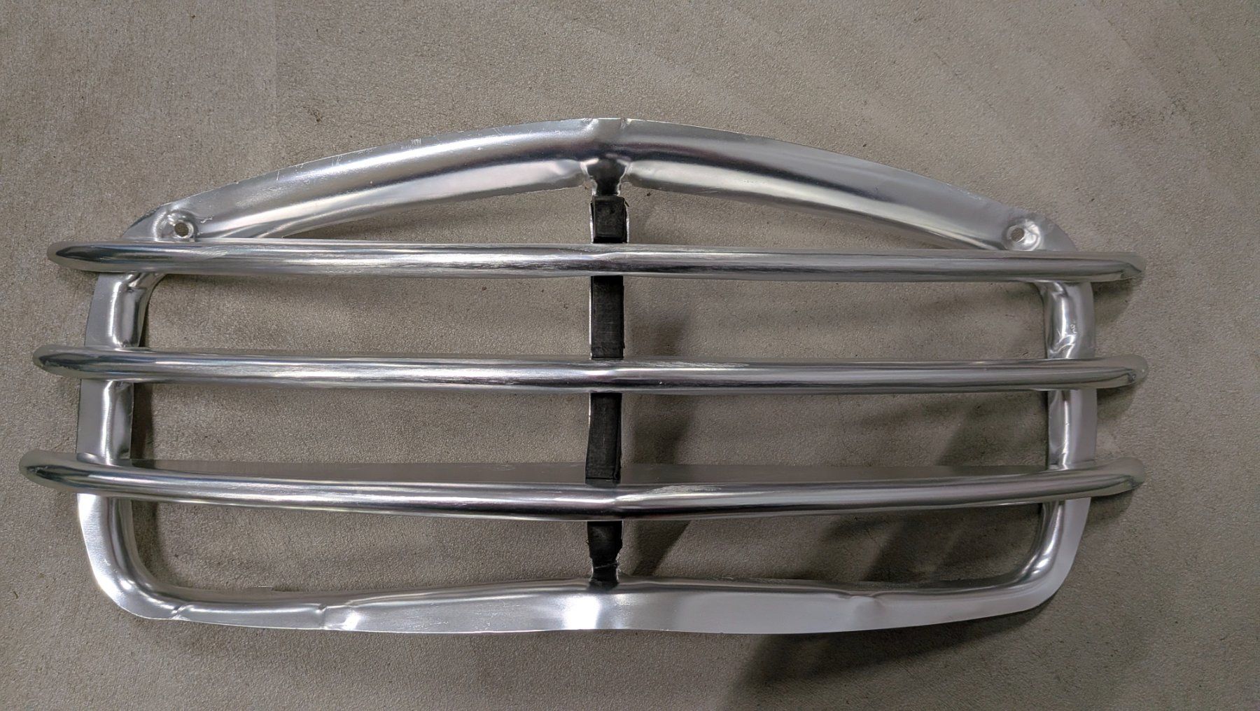 Citroën Alle Autoersatzteile: Kühlergrill 2CV Metall – Neu und originalverpackt aus Thun von Mirweb