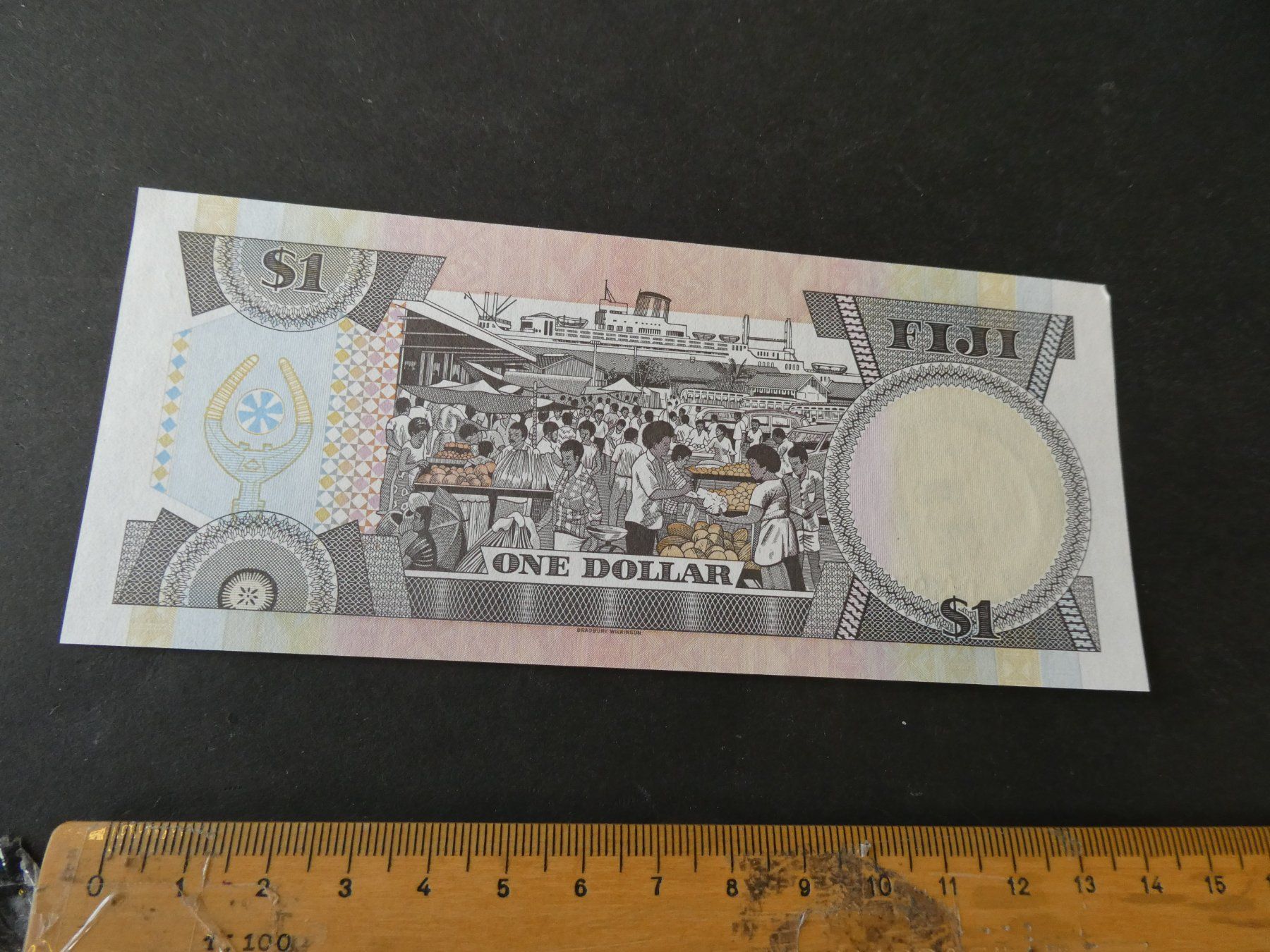 Banconote: Fiji, 1 Dollar - ungefaltet – Usato da Hinterforst venduto da Rohusri 1
