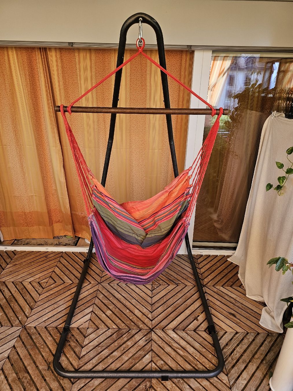 Sièges suspendus: Fauteuil suspendu hamac toile coton support métal – D'occasion à Gland par Vee_0